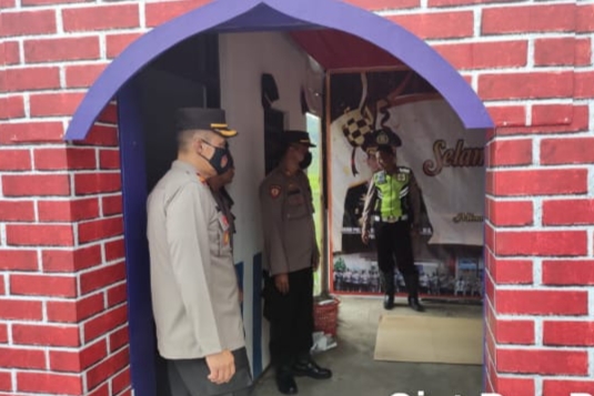 Kunjungi Pospam Exit Tol, Wakapolres Salatiga Himbau Anggota Disiplin Dalam Bertugas