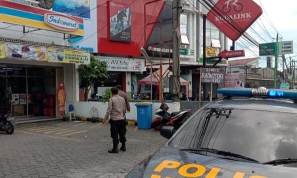Cegah Aksi Kejahatan, Unit Samapta Polsek Sidomukti Patroli Preventif Di Bank BRI