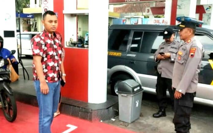 Hindari Penimbunan BBM Karena Dapat Mengganggu Kamtibmas, Pesan Patroli Polsek Sidomukti