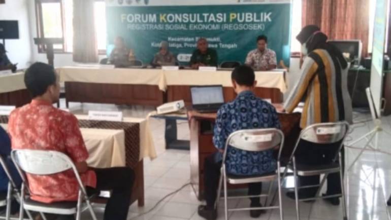Bhabinkamtibmas Kalicacing Hadiri Forum Konsultasi Publik Di Kelurahan