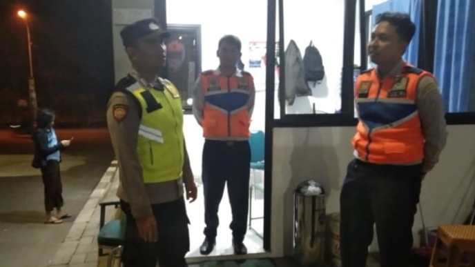 Antisipasi Gangguan Lalulintas, Patroli Polsek Tingkir Sambangn Ke Terminal Salatiga