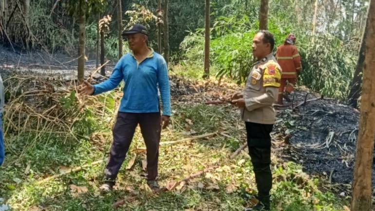 Kemarau Panjang Warga Agar Tidak Membakar Sampah Secara Sembarangan, Pesan Bhabinkamtibmas Tingkir Lor