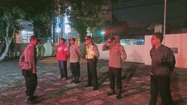Cegah Gangguan Kamtibmas, Anggota Polsek Tingkir Laksanakan KRYD