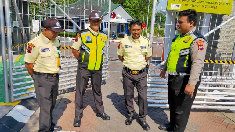 Jadikan Perbedaan Menjadi Sumber Kekuatan Untuk Menuju Indonesia Lebih Maju, Pesan Patroli Polsek Sidomukti