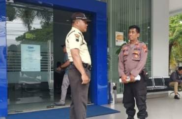 Antisipasi Pembobolan ATM, Patroli Polsek Tingkir Temui Security BRI Unit Muwardi